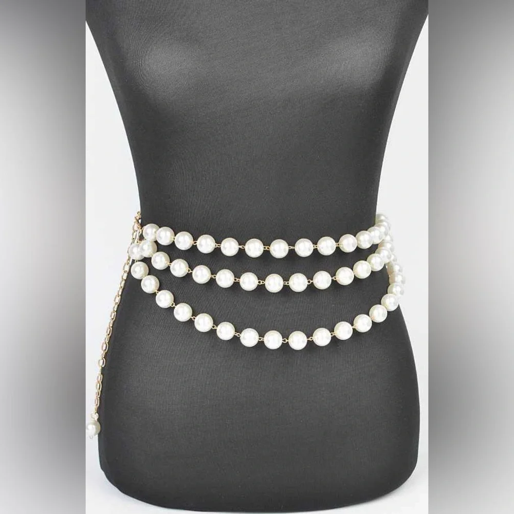 Gold Metal & Pearl Layer Statement Adjustable Chain Belt